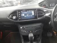 Peugeot 308 лот № 38116 оценка 4  с аукциона в Японии 8