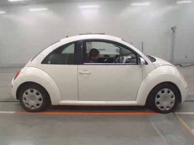 Volkswagen NEW BEETLE