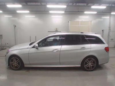 Mercedes-Benz E CLASS WAGON