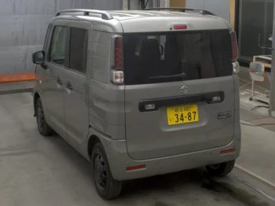 Suzuki Spacia Base