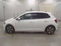 Volkswagen Polo лот № 38153 оценка 4  с аукциона в Японии 3