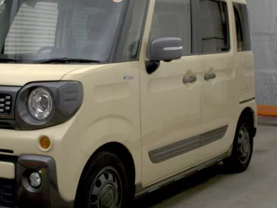 Suzuki Spacia Gear