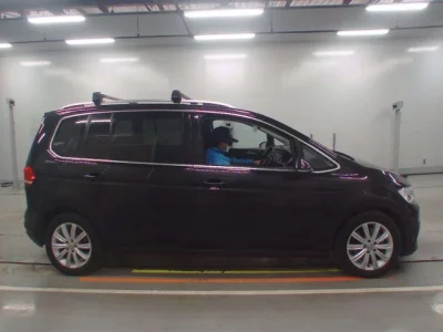 Volkswagen GOLF TOURAN