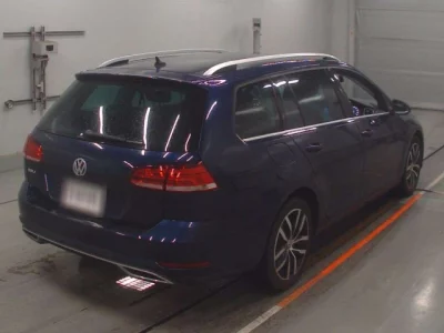 Volkswagen GOLF VARIANT