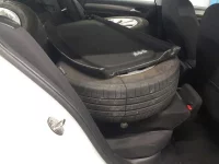 Volkswagen Golf лот № 38203 оценка 4  с аукциона в Японии 9