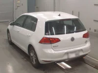 Volkswagen Golf лот № 38203 оценка 4  с аукциона в Японии 5