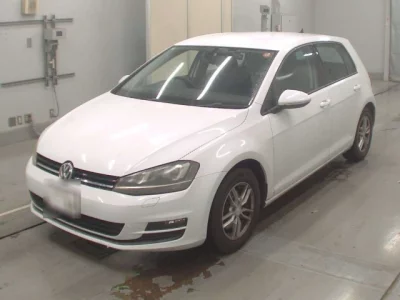Volkswagen Golf  с аукциона в Японии