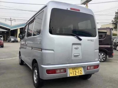 Daihatsu Hijet Cargo