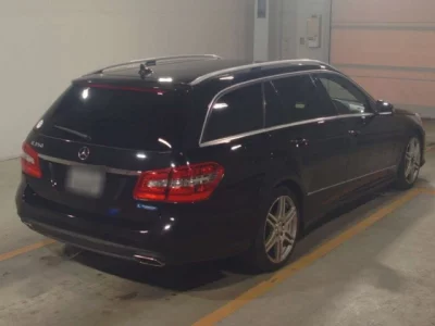 Mercedes-Benz E CLASS WAGON
