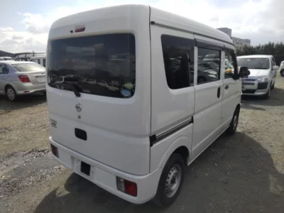 Nissan NV100 CLIPPER