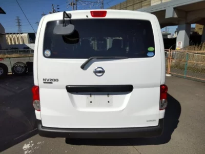 Nissan NV200