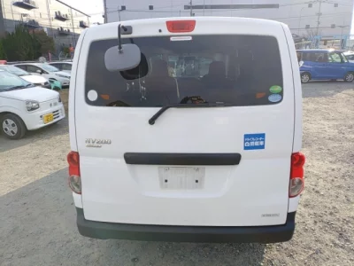 Nissan NV200