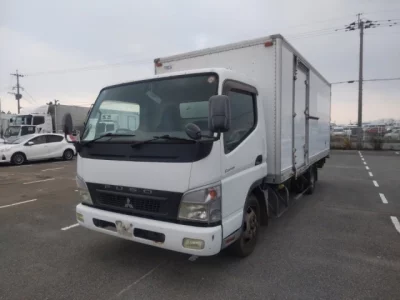 Mitsubishi Fuso Canter