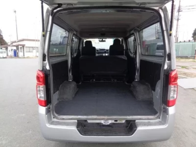 Nissan CARAVAN VAN