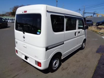 Nissan CLIPPER VAN