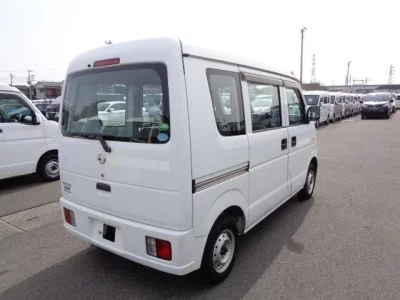Nissan NV100 CLIPPER