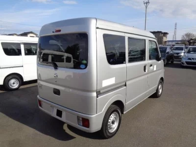 Nissan CLIPPER VAN