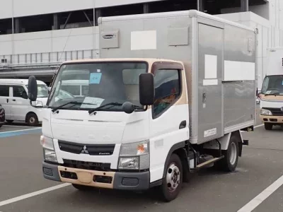 Mitsubishi Fuso Canter