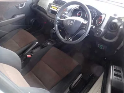 Honda FIT SHUTTLE  с аукциона в Японии