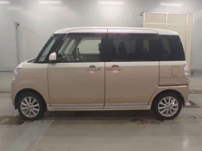 Daihatsu MOVE CANBUS  с аукциона в Японии