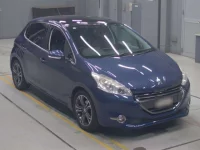 Peugeot 208 лот № 10048 оценка 4  с аукциона в Японии 4