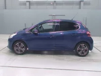 Peugeot 208 лот № 10048 оценка 4  с аукциона в Японии 3