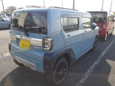Daihatsu TAFT
