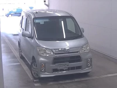 Daihatsu TANTO EXE