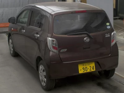 Daihatsu MIRA E S