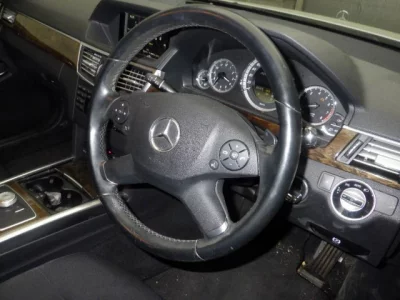 Mercedes-Benz E CLASS WAGON