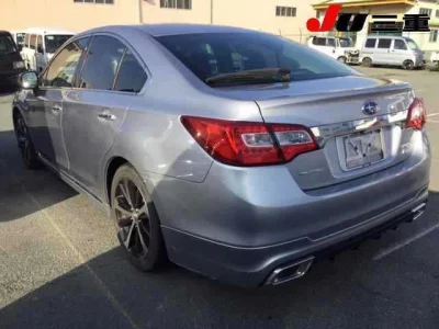 Subaru LEGACY B4