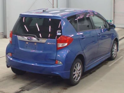 Subaru TREZIA