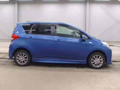 Subaru TREZIA