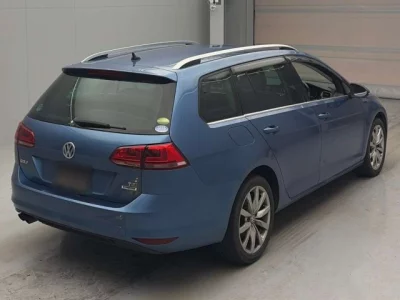 Volkswagen GOLF VARIANT