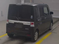 Daihatsu TANTO лот № 4221 оценка 3.5  с аукциона в Японии 1