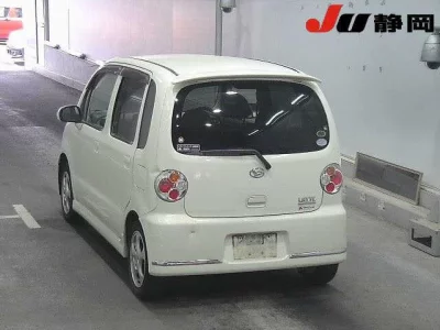 Daihatsu MOVE LATTE