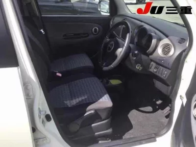 Daihatsu MIRA  с аукциона в Японии