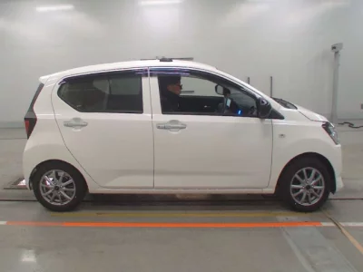 Daihatsu MIRA E S