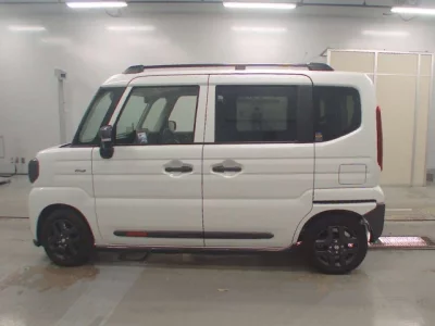 Suzuki Spacia Gear