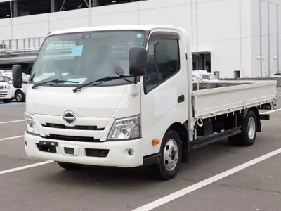 Hino DUTRO  с аукциона в Японии
