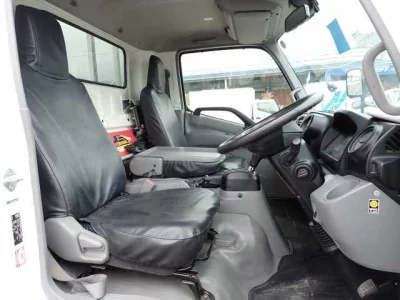 Hino DUTRO  с аукциона в Японии