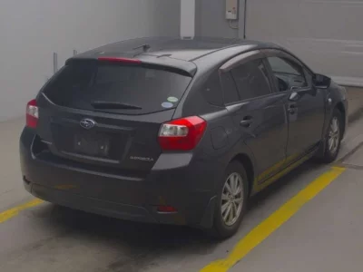 Subaru IMPREZA  с аукциона в Японии