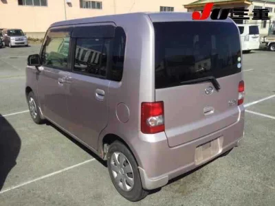 Daihatsu MOVE CONTE