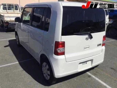 Daihatsu Move Conte