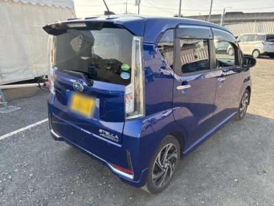 Subaru STELLA