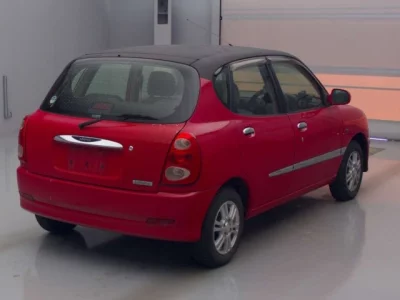 Daihatsu STORIA  с аукциона в Японии
