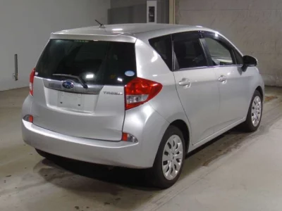 Subaru TREZIA