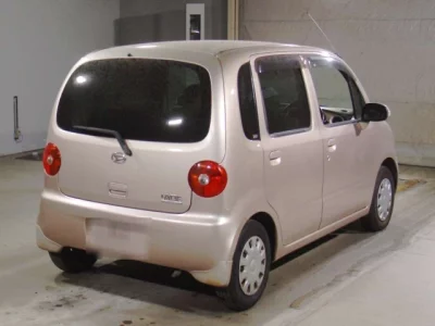 Daihatsu MOVE LATTE