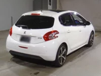 Peugeot 208 лот № 7223 оценка 4  с аукциона в Японии 1