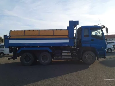 Isuzu GIGA  с аукциона в Японии